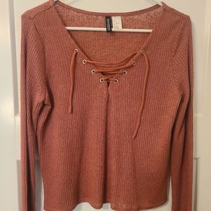 H&M long sleeved top